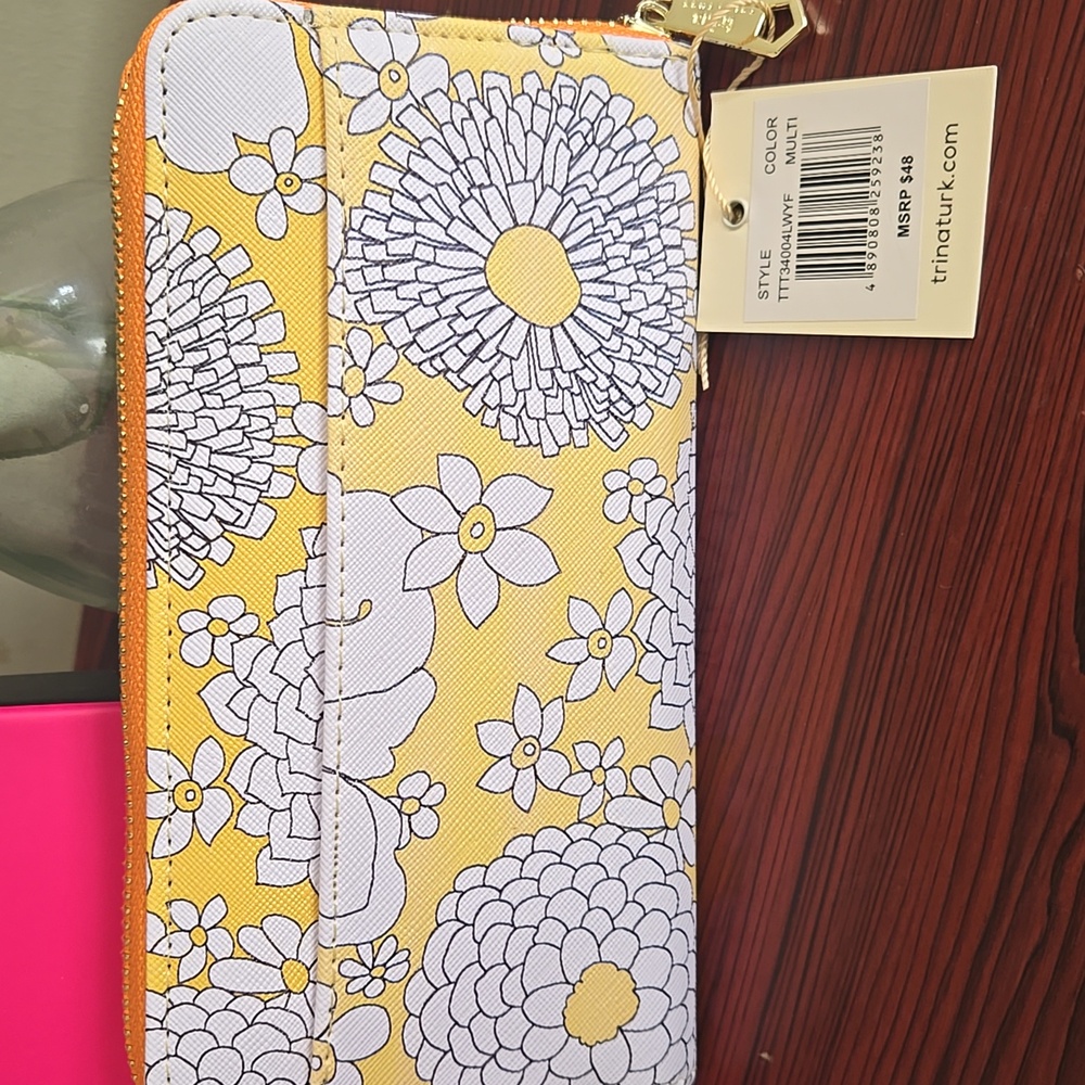 Trina Turk Wallet - Picture 2 of 8